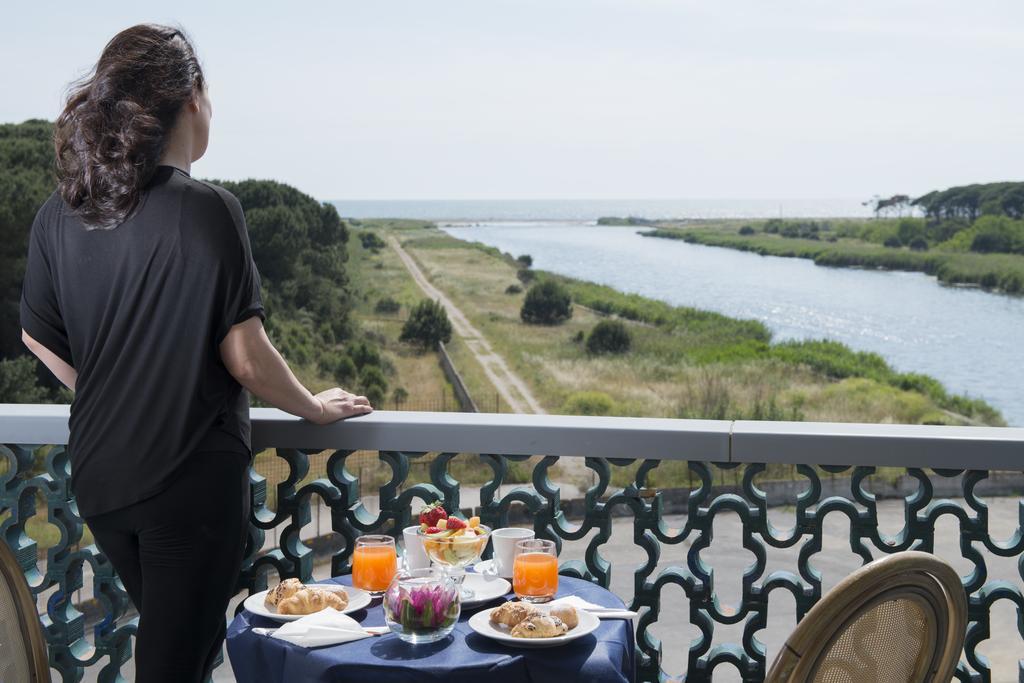 Albergo Scalzone Кастель Вольтурно Экстерьер фото